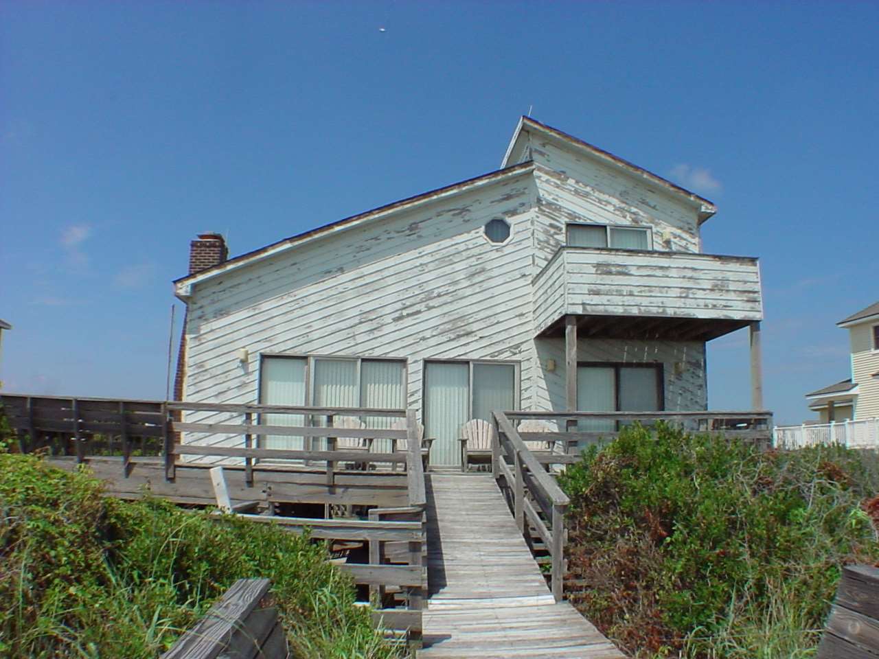 Duck oceanfront homes and oceanfront beach houses, condos, real estate