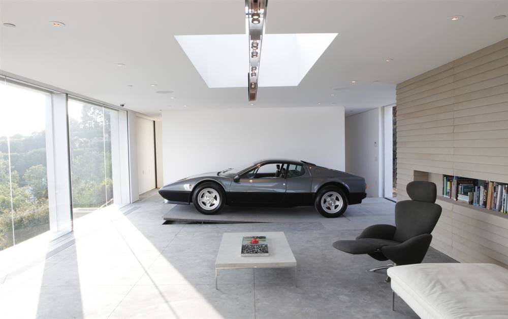 22 Luxurious Garages Perfect for a Supercar