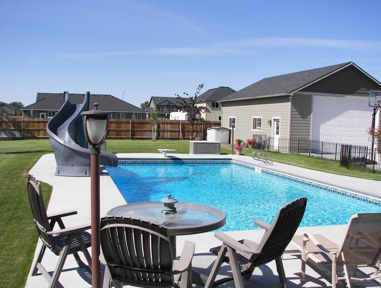 Swimming Pool Construction, Design & Maintenance Serving TriCities