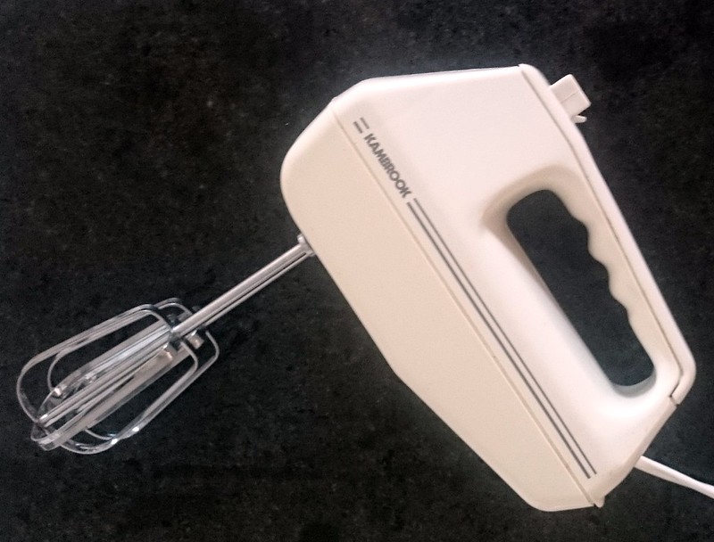 Review Kambrook PowerMix Agent Mystery Case