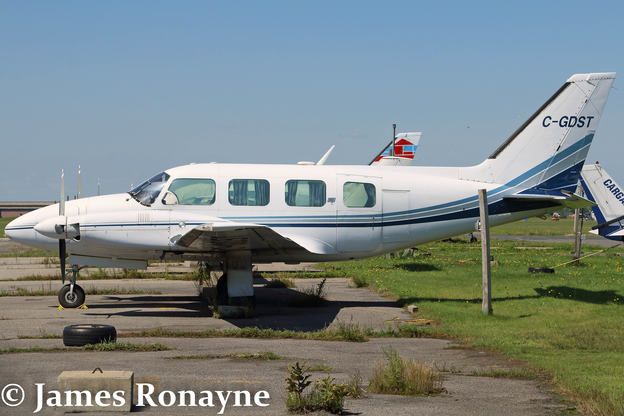 SaintMathieudeBeloeil (CSB3) & St Hubert (YHU) Civilian Aviation