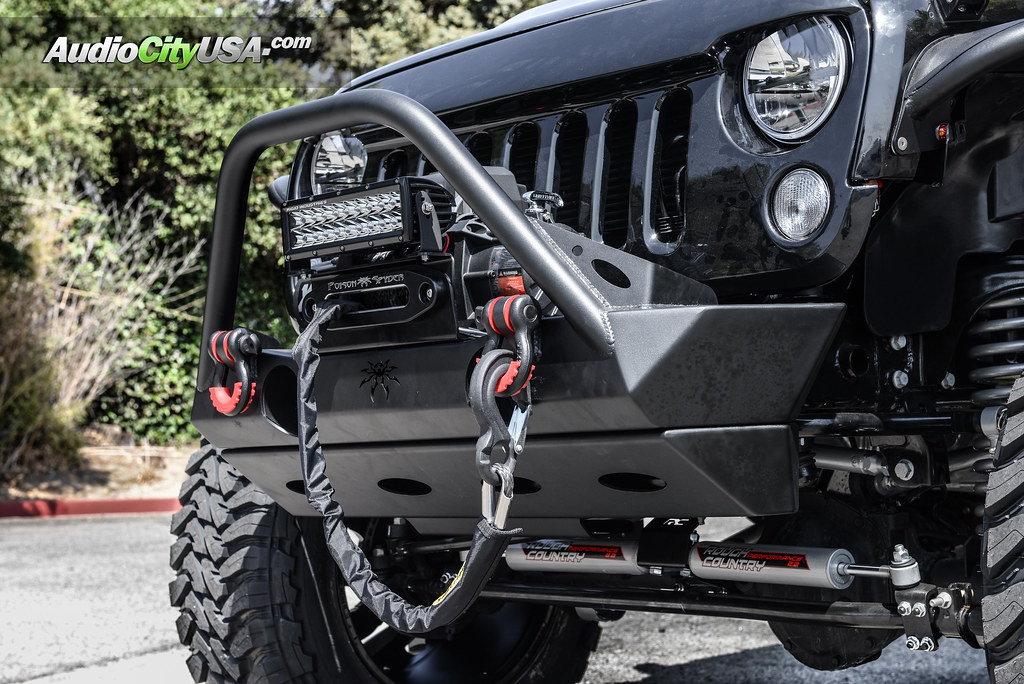 2016 Jeep Wrangler Rubicon 20x12 Fuel Wheels D546 Assault 35x12