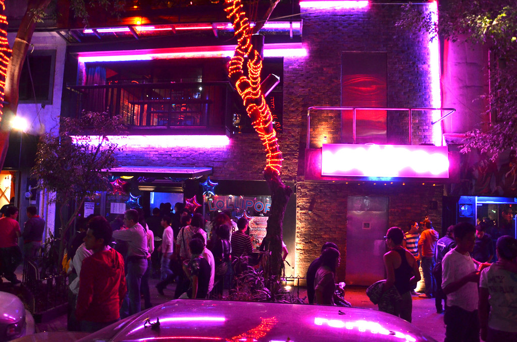 The LateNight Attractions of Mexico City's Zona Rosa