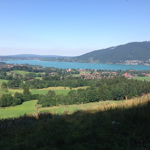Mit Auto oder Bahn Wie fahre ich in das Geniesserland Tegernsee? Le