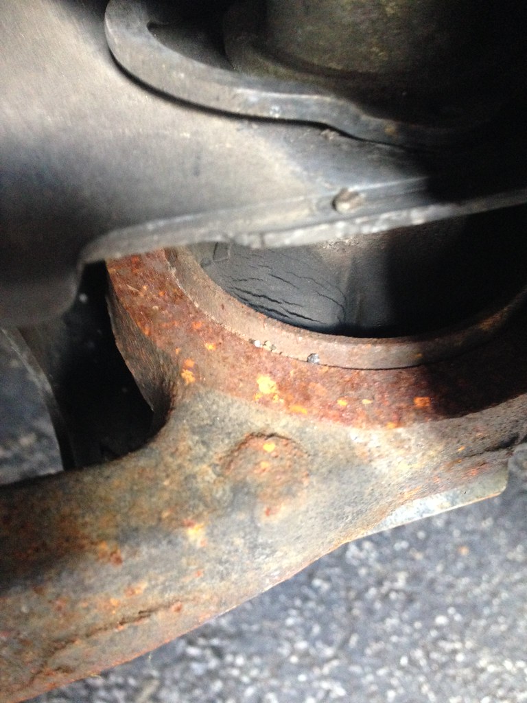 Cracked Compliance bushings S2KI Honda S2000 Forums