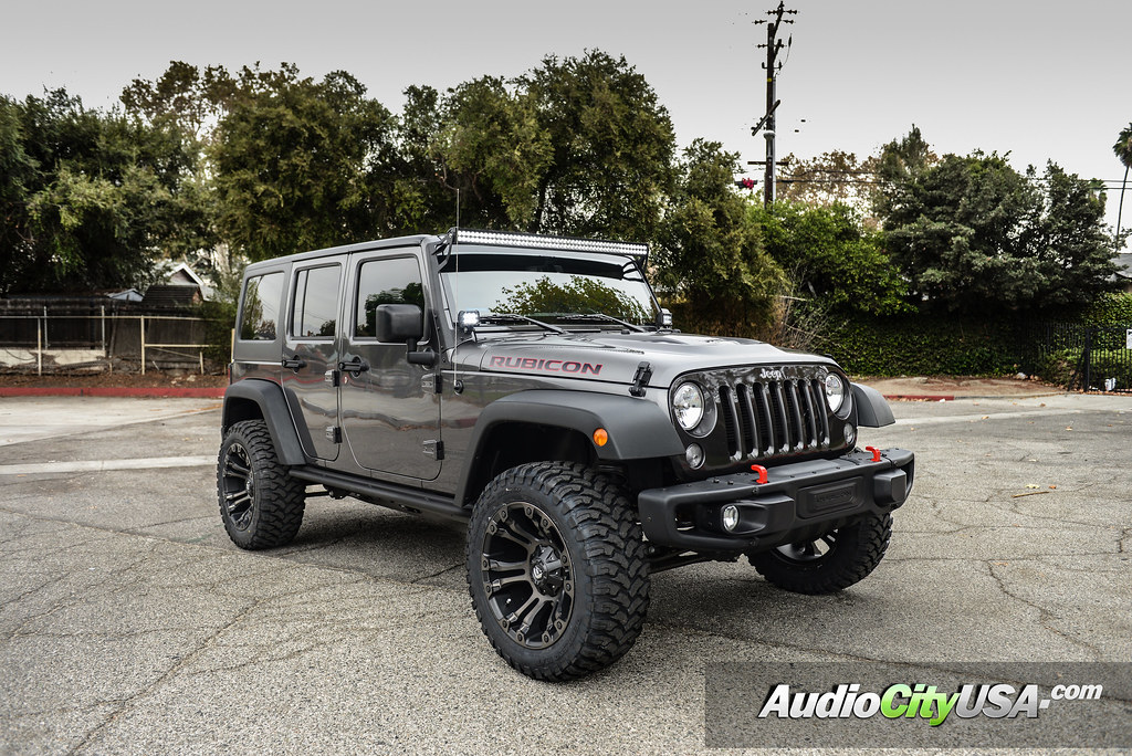 2017 Jeep Wrangler Rubicon 20" Fuel Wheels Vapor D569 33x12.5x20