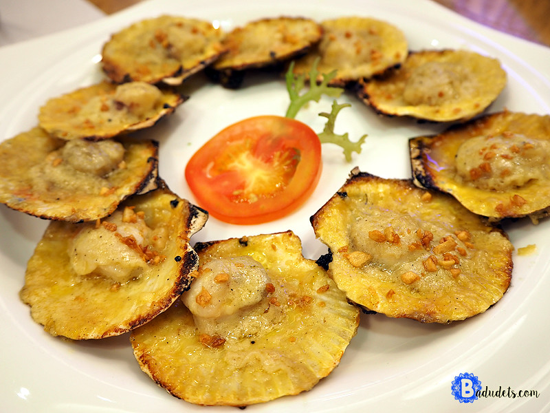 Kuya J HaloHalo Espesyal Smooth and suave as Jericho Rosales