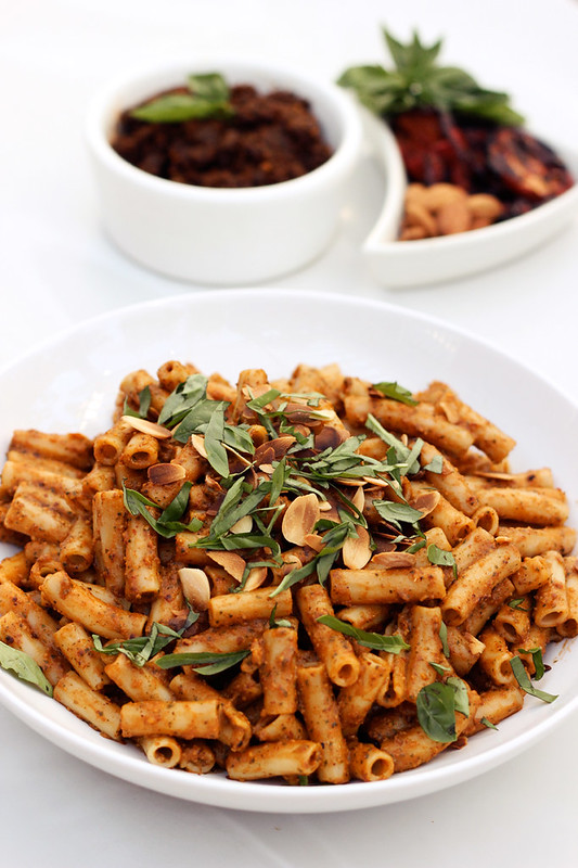 Roasted Tomato Pesto Glutenfree + Vegan Tasty Yummies