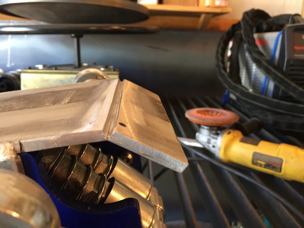 Custom skid plate for a floor jack Expedition Portal