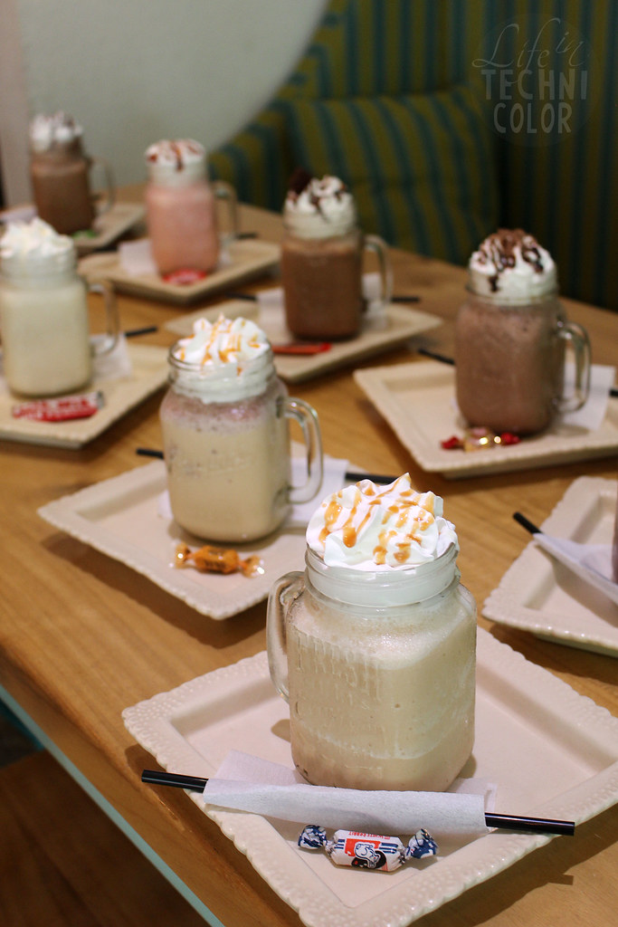 Teaspoon Cafe, Angeles City Bettina Bacani