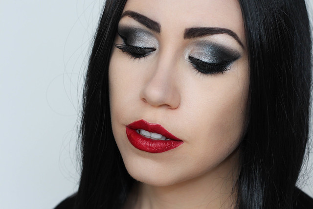 Makeup Monday Morticia Addams Halloween Makeup Living