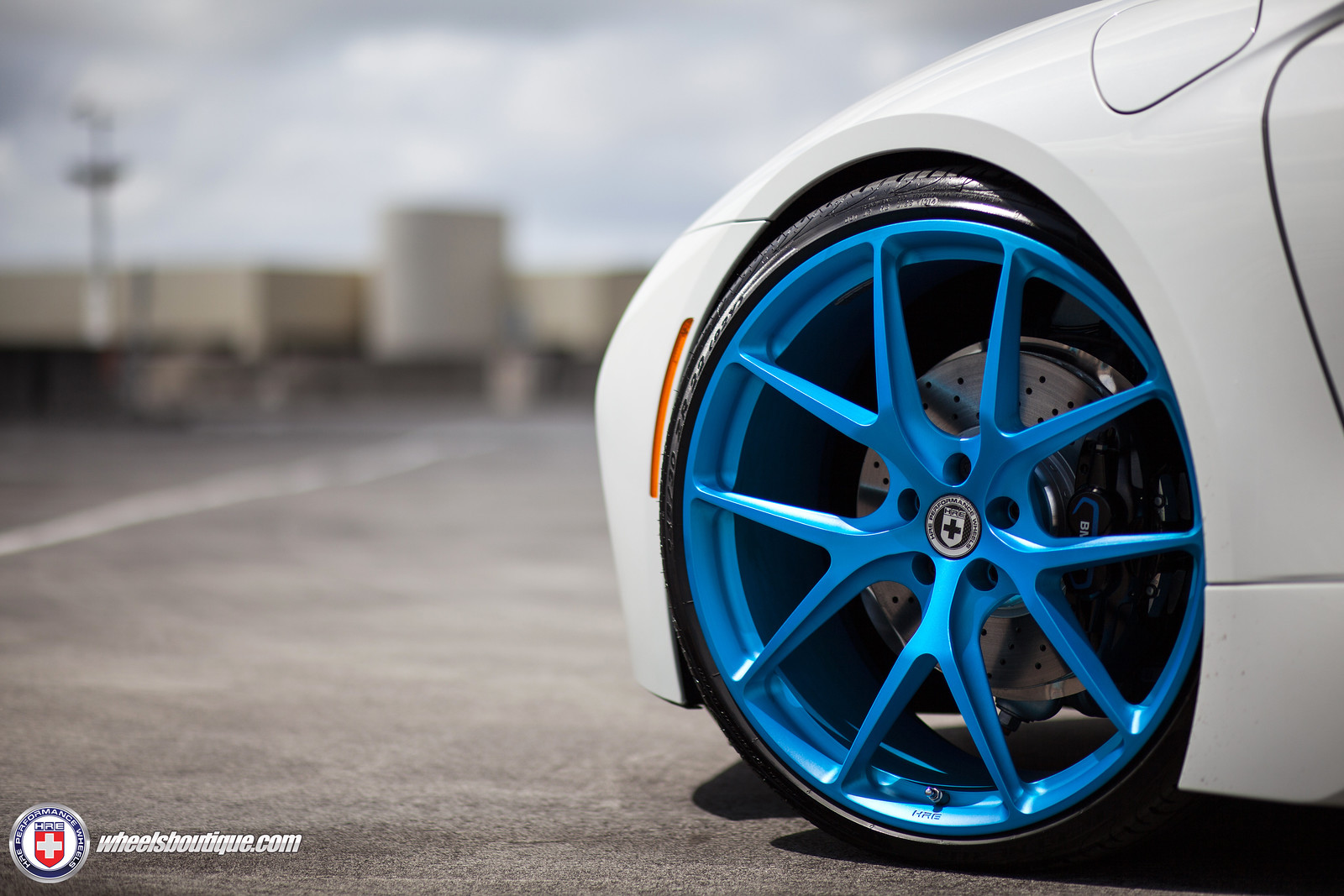 Blue wheels on white C63 Forums