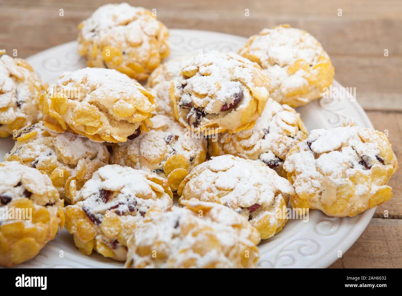 Corn flake cereal cookie Stock Photo Alamy