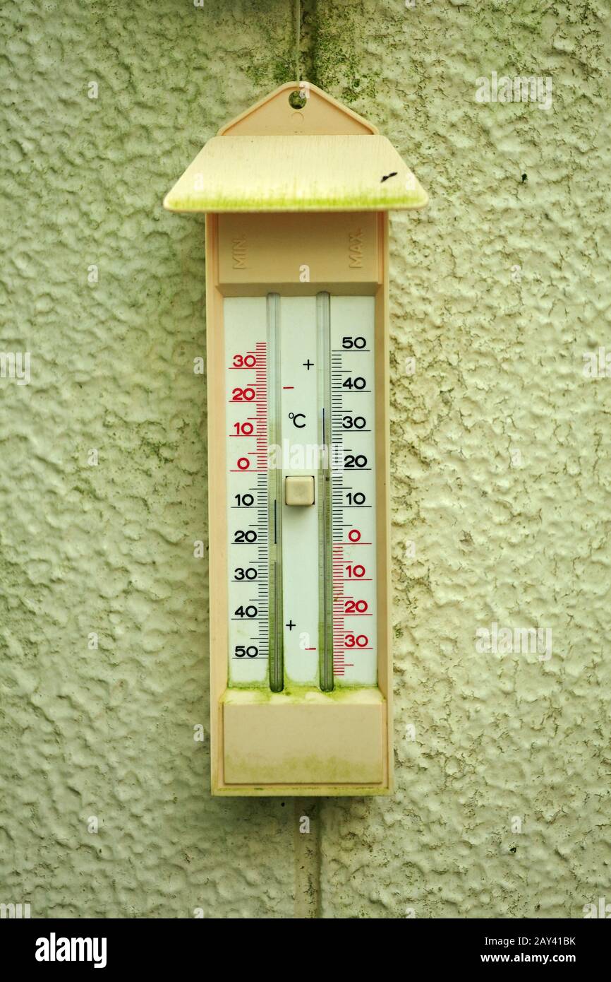 Old mercury thermometer hires stock photography and images Alamy