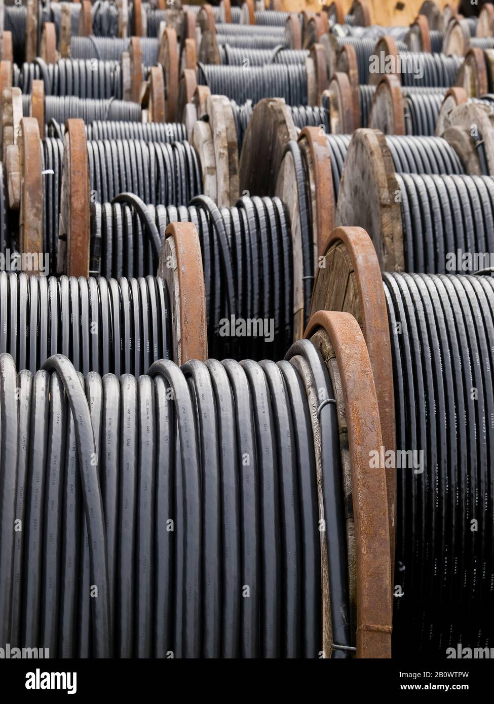 Cable fabrication hires stock photography and images Alamy