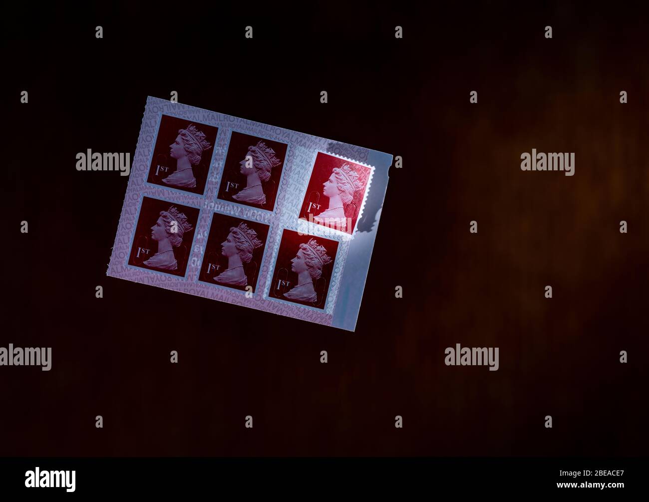 Royal mail 1st class small parcel hires stock photography and images