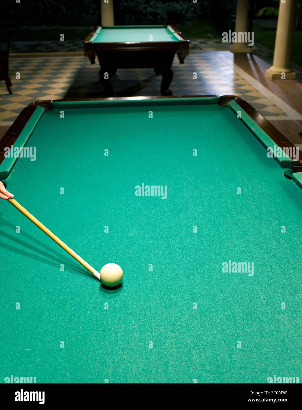 Snooker table home hires stock photography and images Alamy