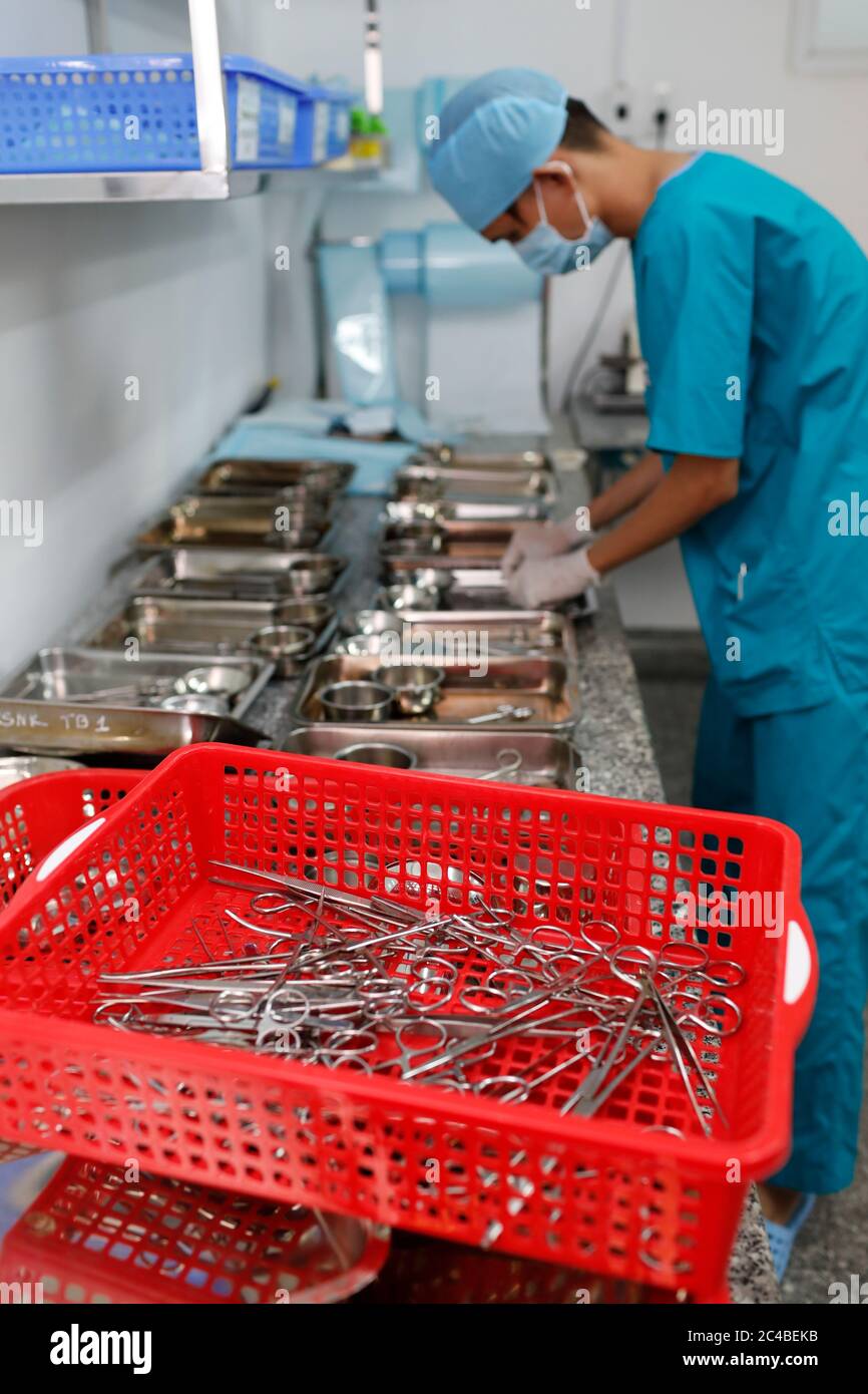 Sterile surgical instruments Stock Photo Alamy
