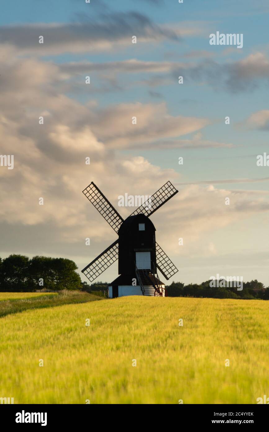 Pitstone windmill, buckinghamshire hires stock photography and images