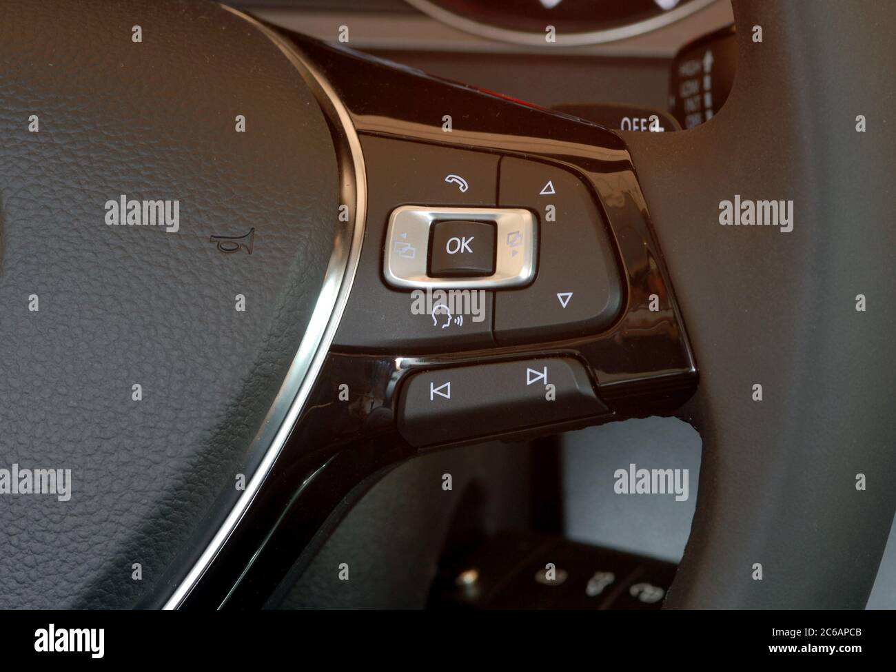 steering wheel button Stock Photo - Alamy