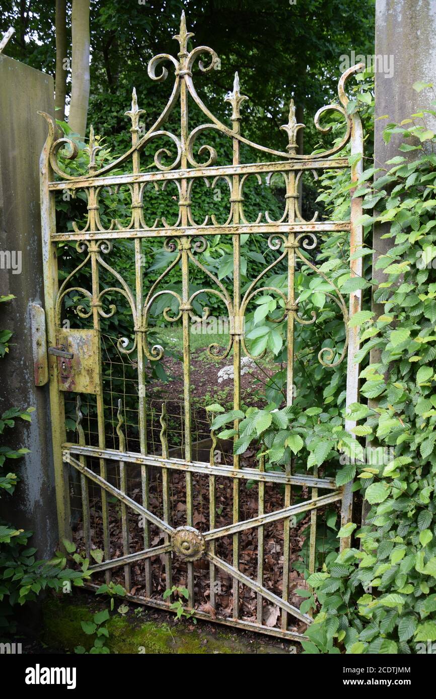 Old garden gate Stock Photo Alamy