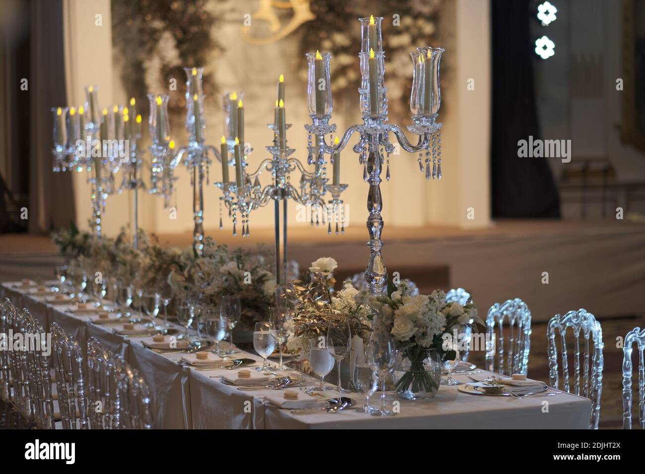 Large Candle Holders For Dining Table