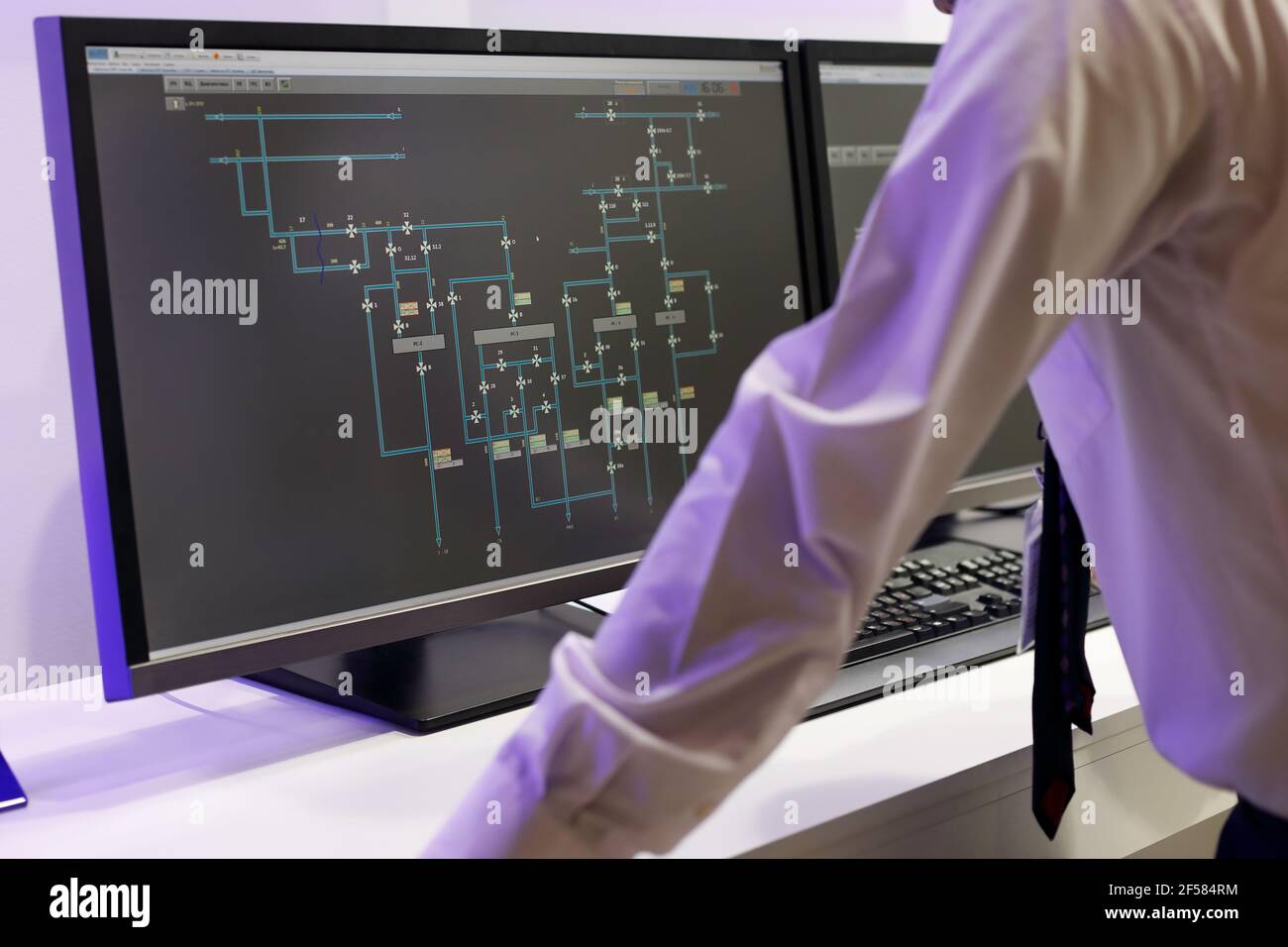Scada control operator hires stock photography and images Alamy