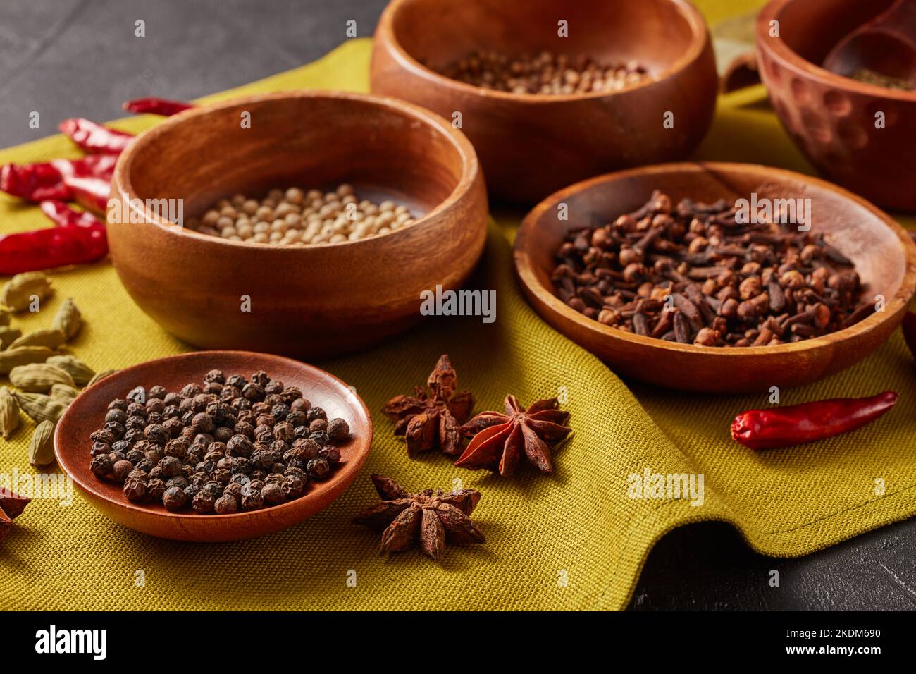 Coriander allspice hires stock photography and images Alamy