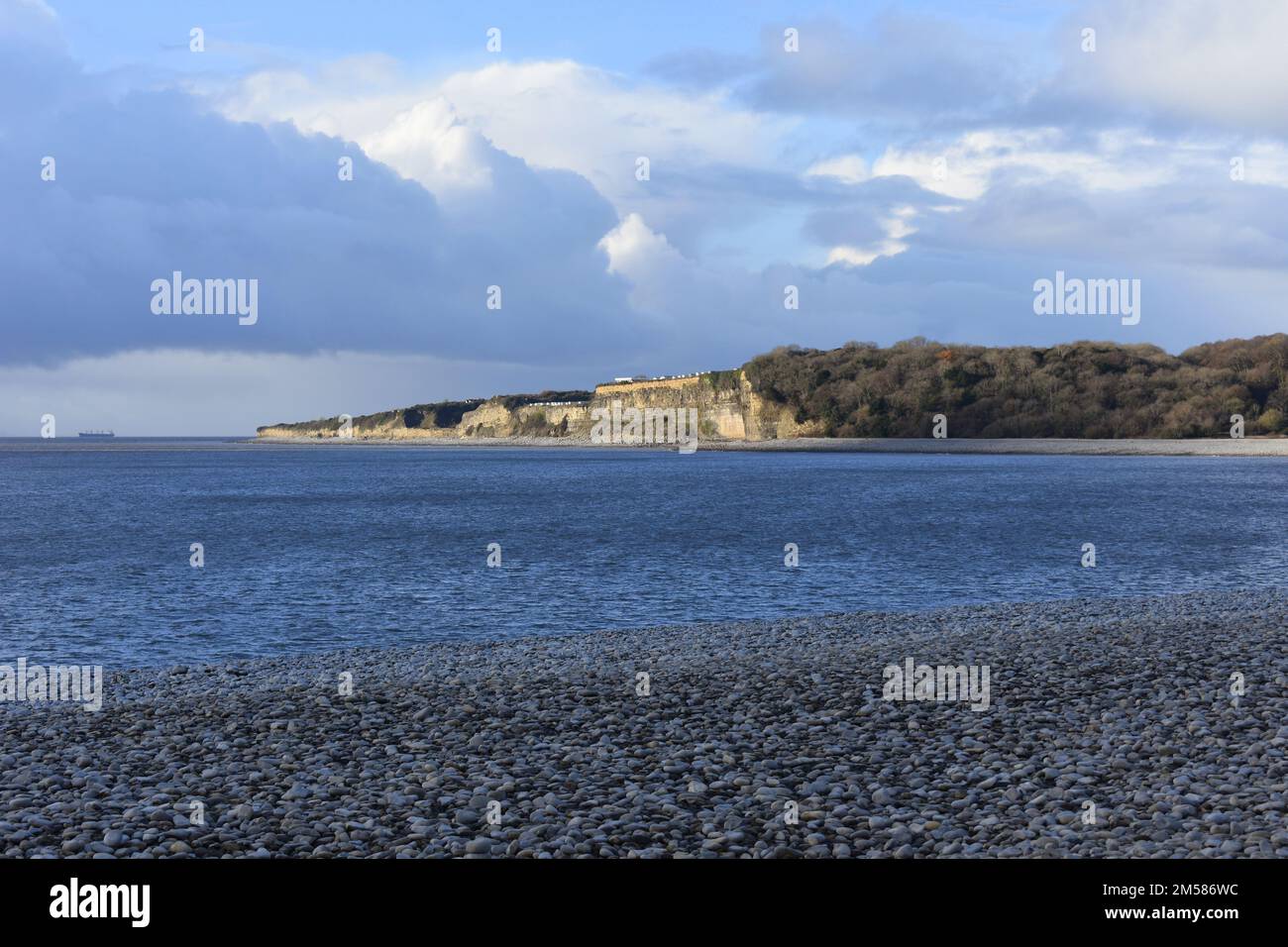 Cold Knap beach, Barry, South Wales Stock Photo Alamy