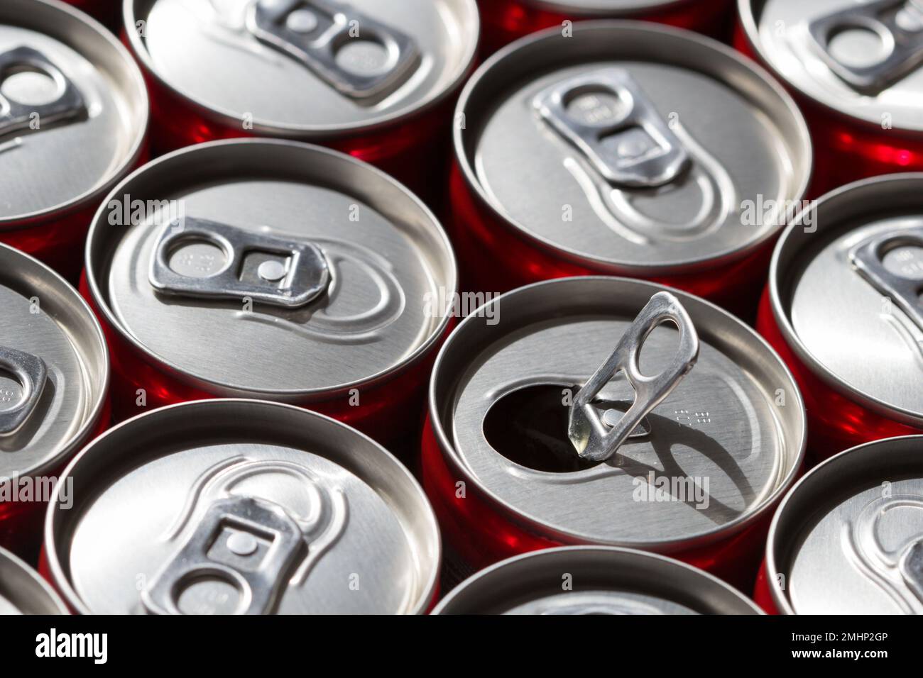 Empty soda cans hires stock photography and images Alamy