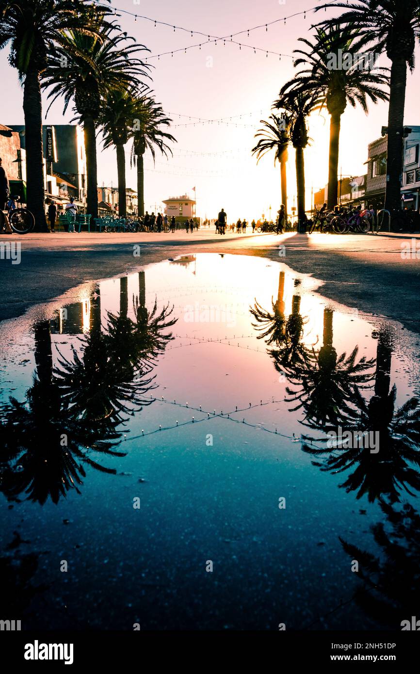 Hermosa Beach Reflection Stock Photo Alamy