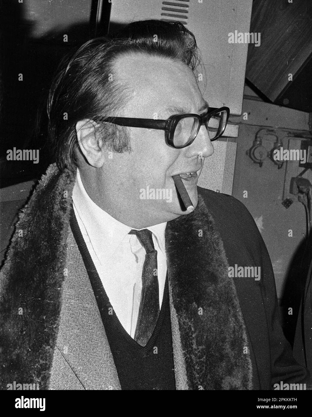 Cabaret belge hires stock photography and images Alamy