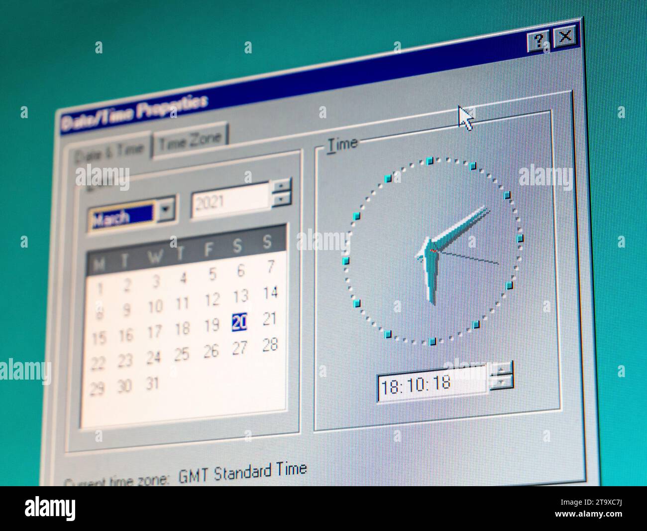 Date and time properties settings Microsoft Windows 95, 98, 2000 UI