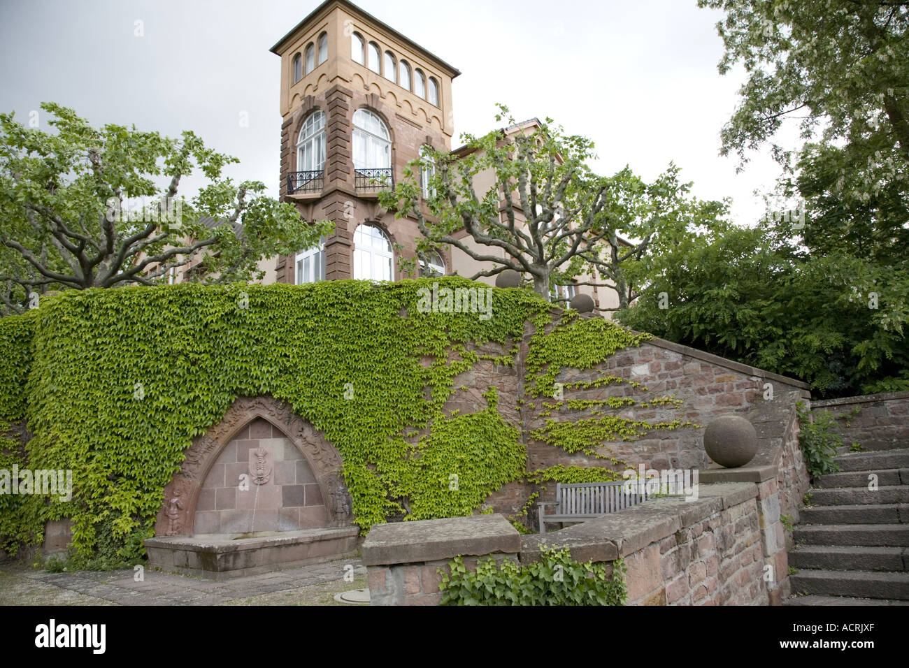 Worms sightseeing hires stock photography and images Alamy