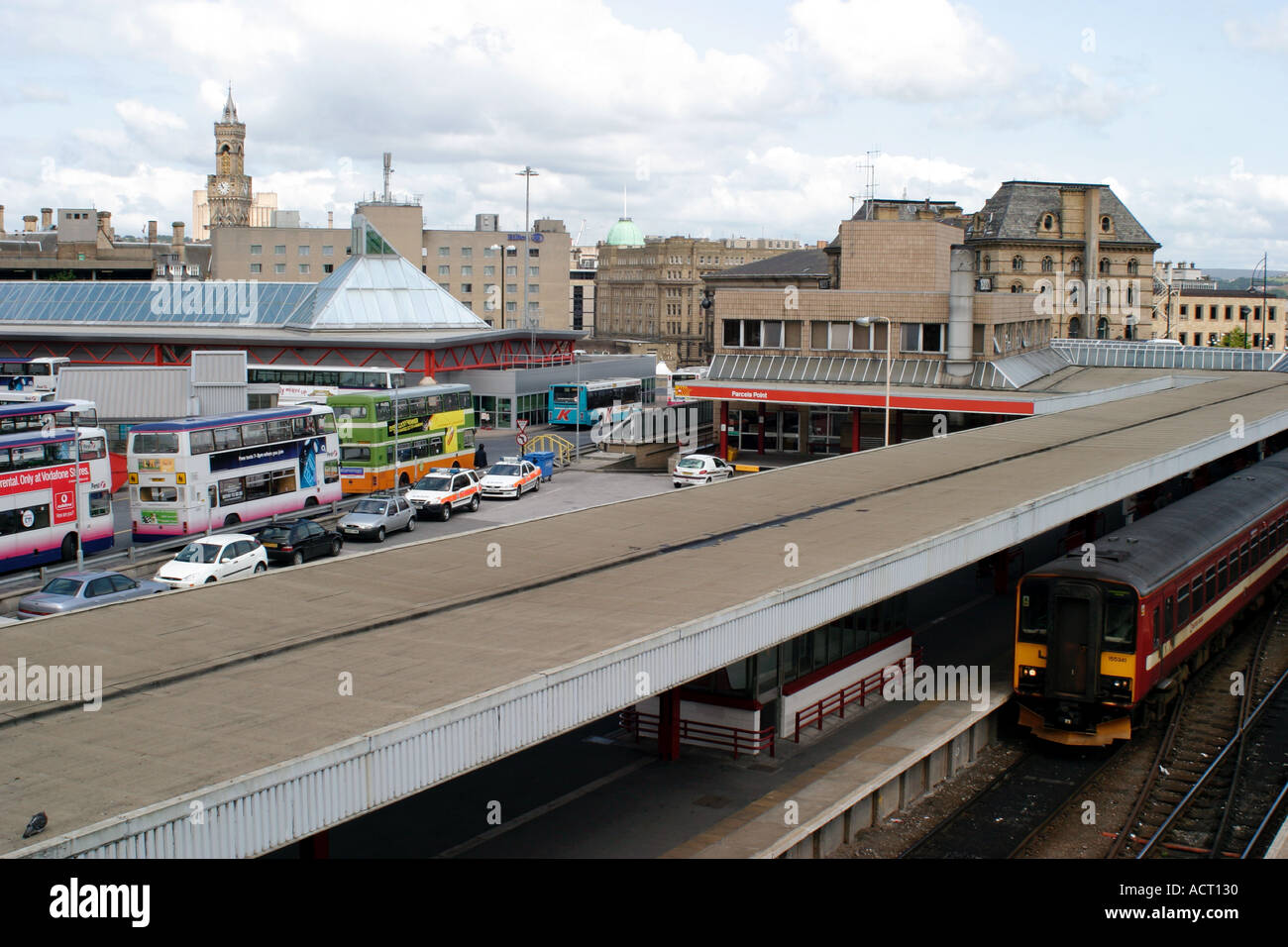 Bradford Exchange Station complex Stock Photo Alamy