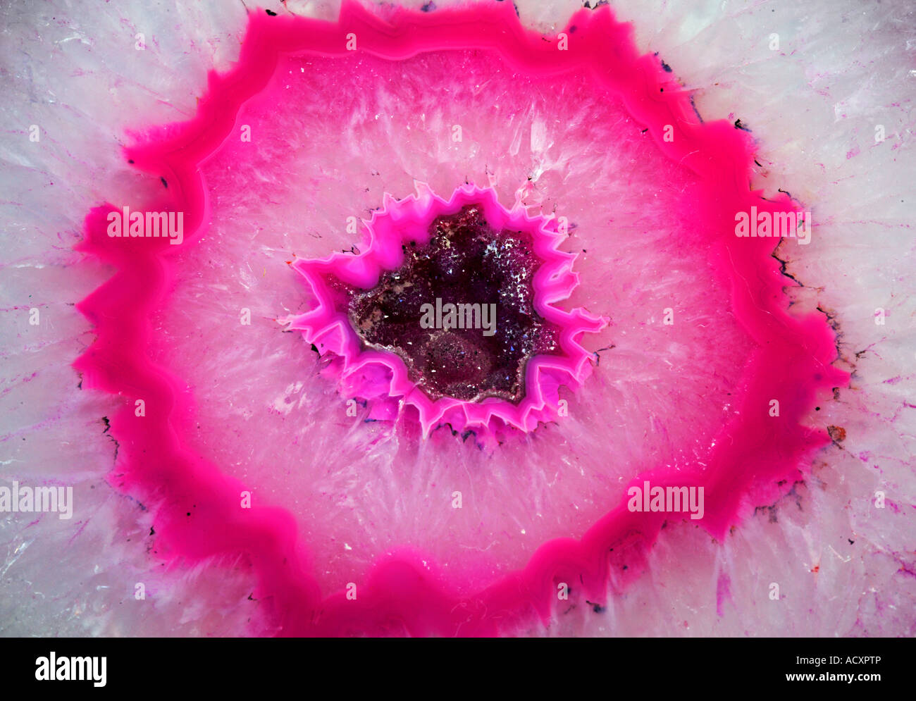 Geode rock hires stock photography and images Alamy