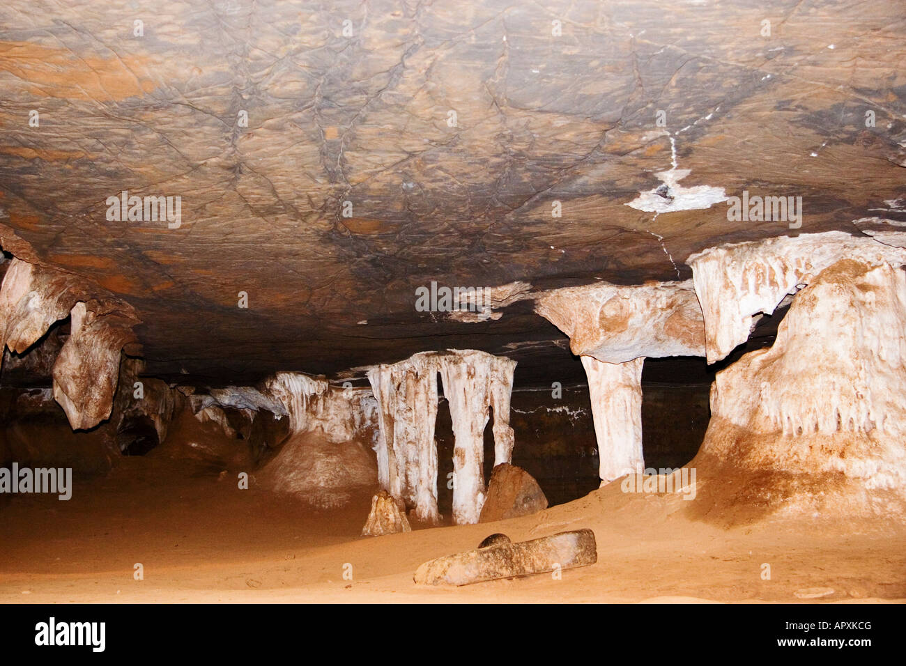 Echo Caves High Resolution Stock Photography and Images Alamy