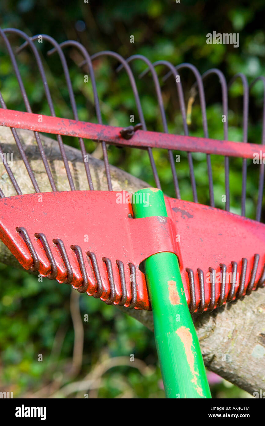 Fan shaped rake hires stock photography and images Alamy