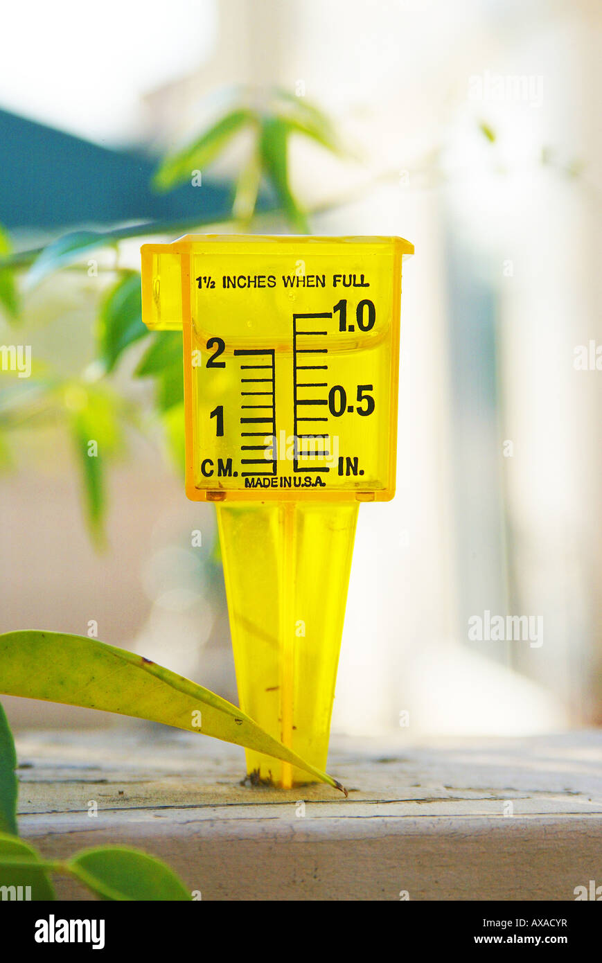 Rain gauge hires stock photography and images Alamy