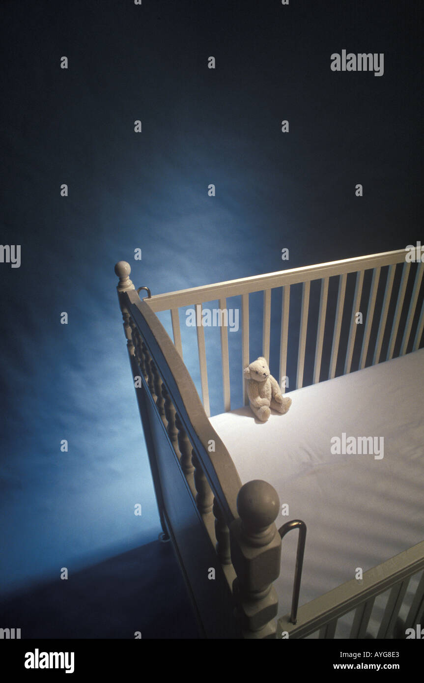 Empty crib Stock Photo Alamy