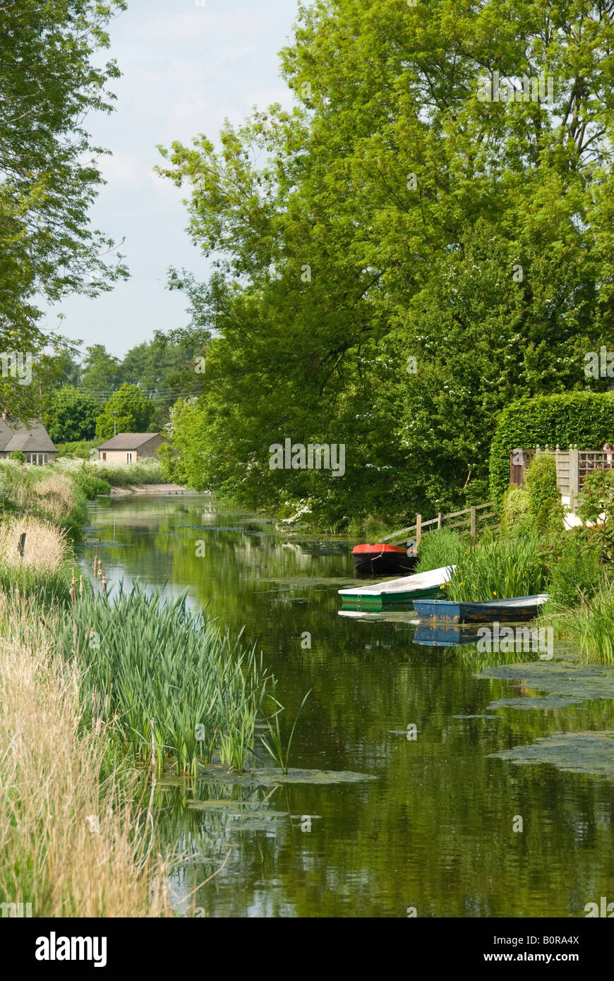 Canal bank banks hires stock photography and images Alamy
