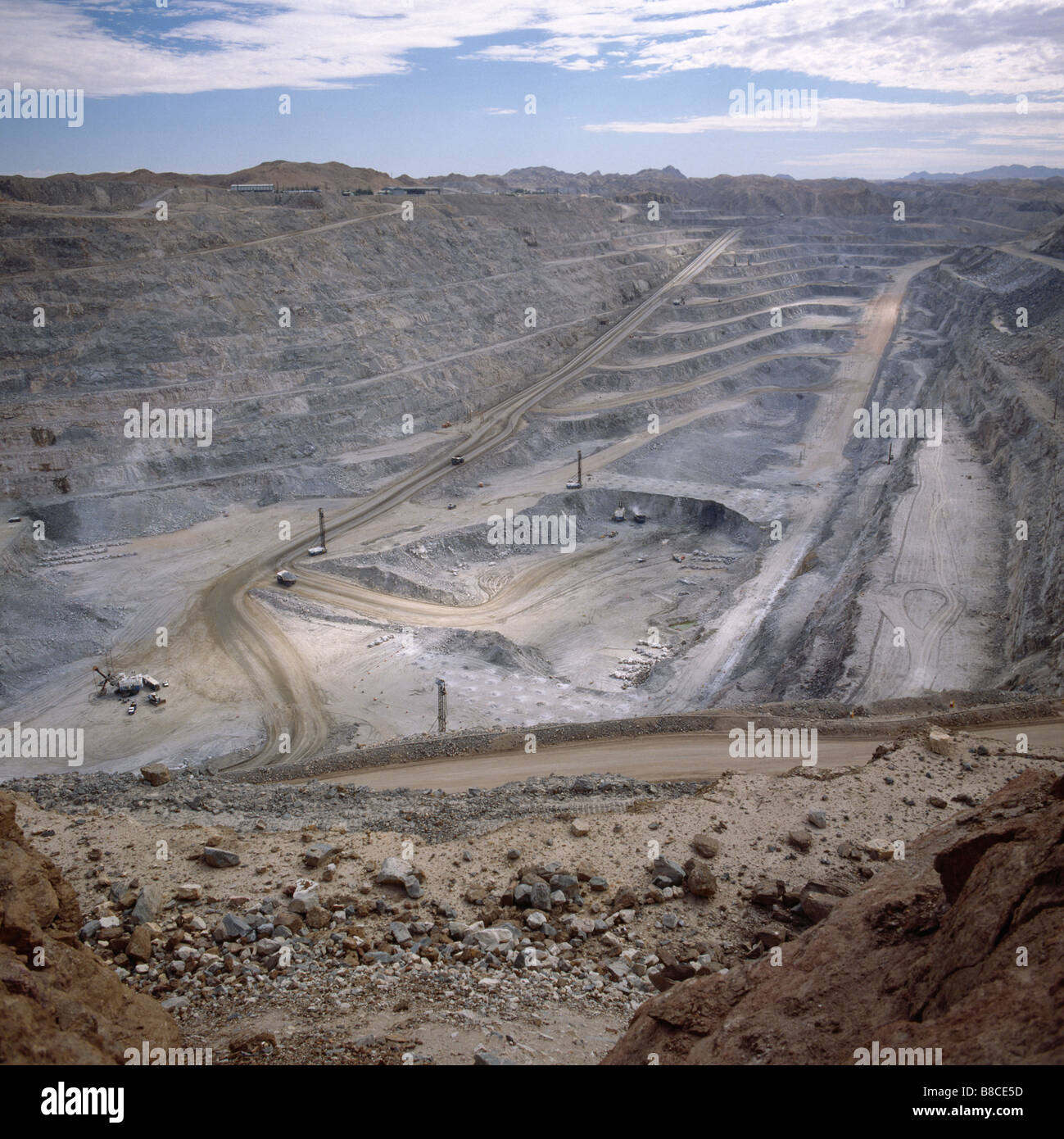 Uranium mines hires stock photography and images Alamy