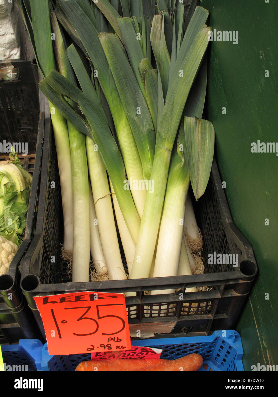 Leek green veg vegetable healthy eating hires stock photography and