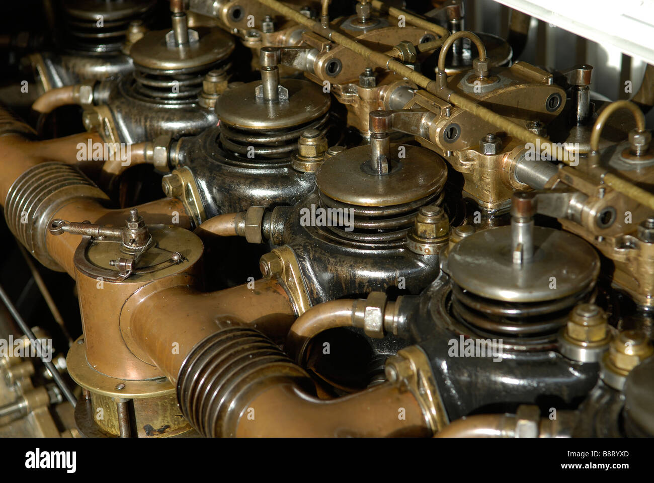 Old engine Stock Photo - Alamy