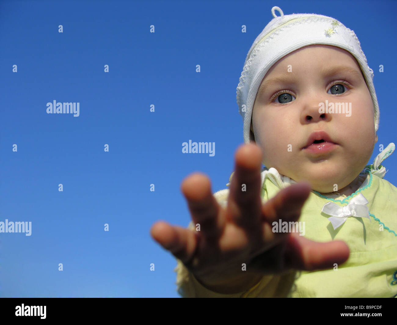 give me your hand Stock Photo Alamy