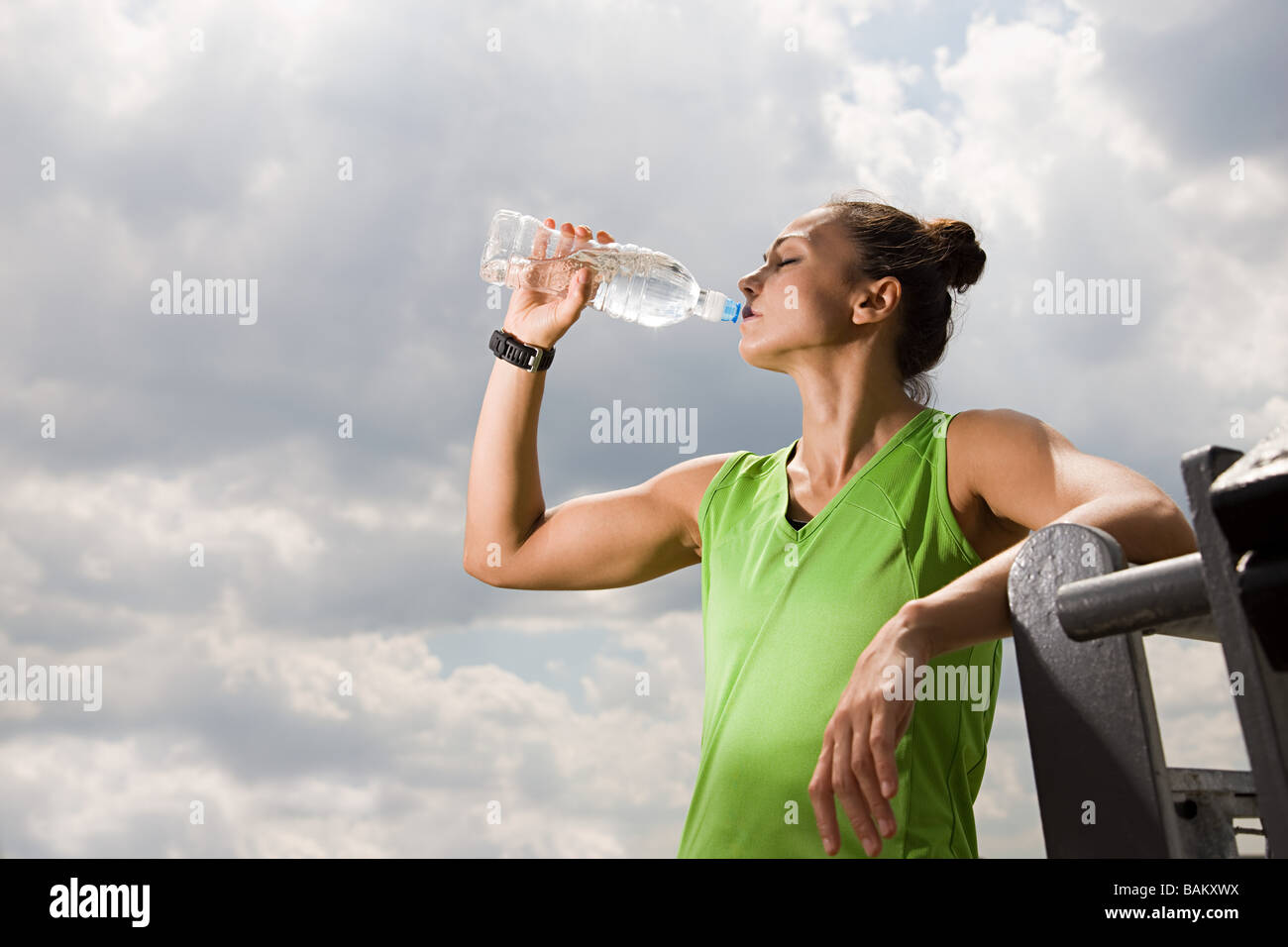Athlete Drinking Sports Drink Stock Photos & Athlete Drinking Sports