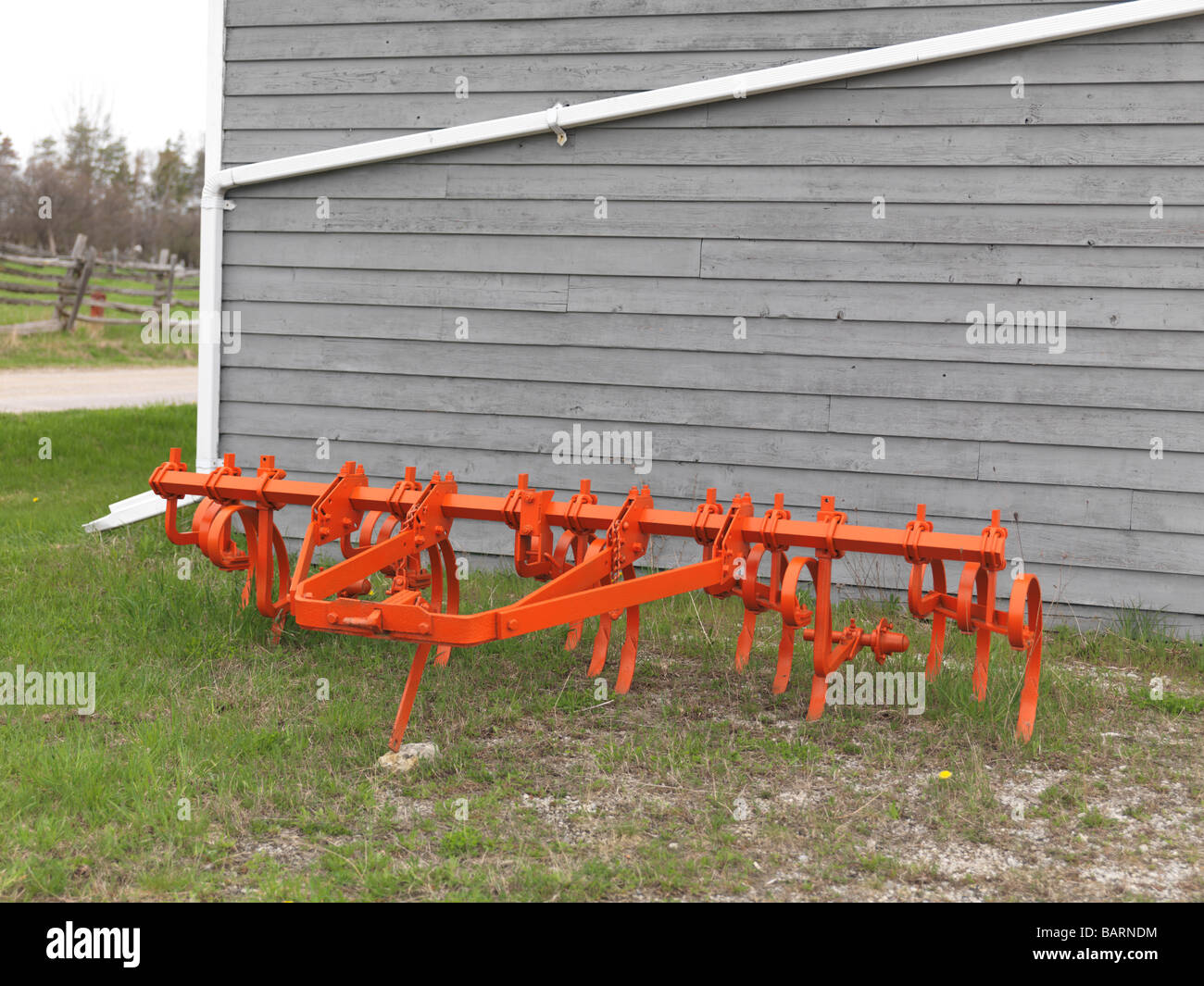Chisel plough hires stock photography and images Alamy