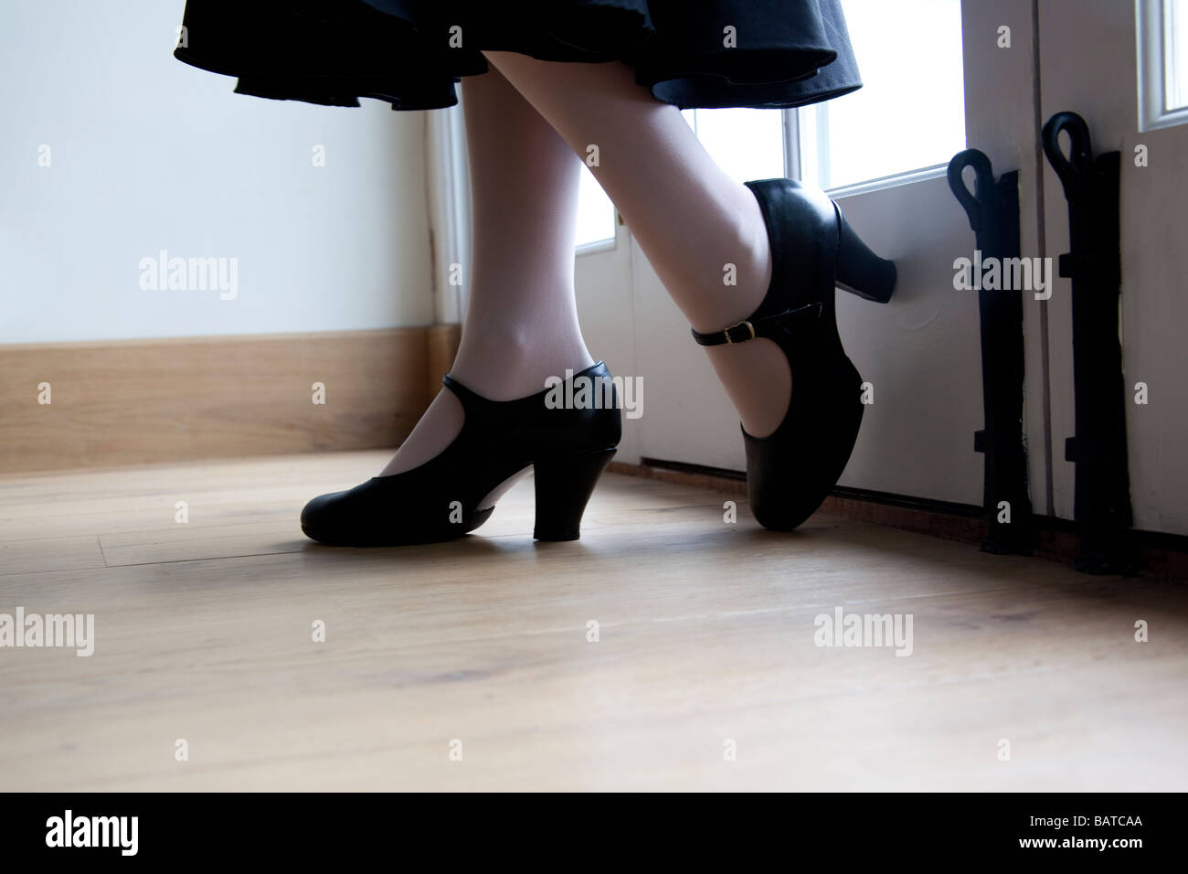 Tap dancing feet hires stock photography and images Alamy