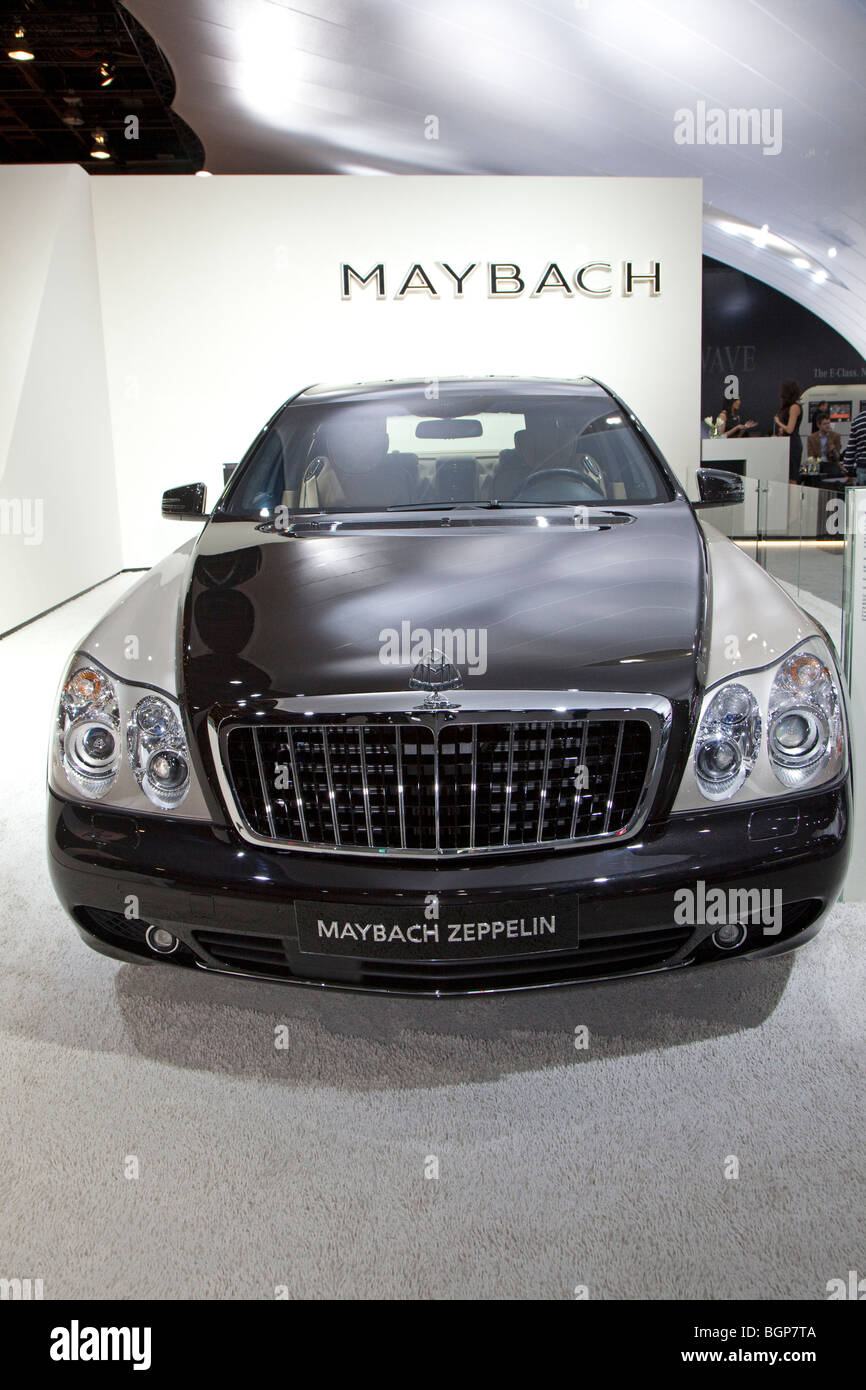 Maybach Zeppelin Stock Photo Alamy