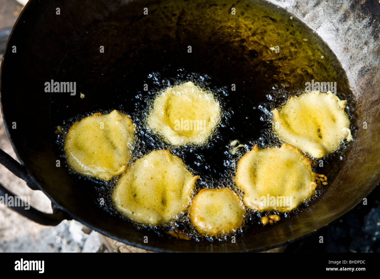 Deep fried Indian snacks Stock Photo Alamy